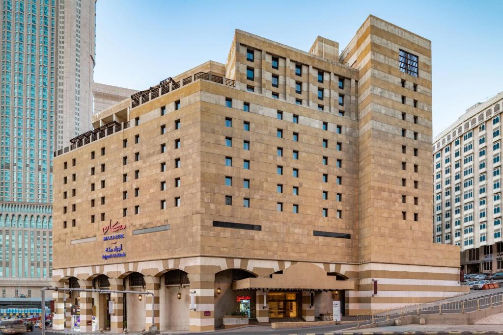 20. Makarem Ajyad Makkah Hotel – Trusted Saudi Brand Near Haram