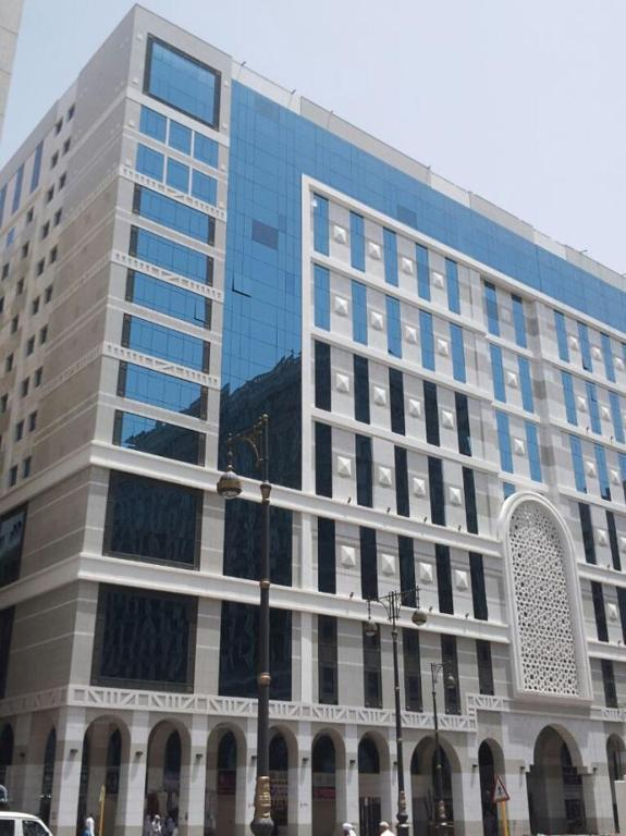 Nozol Royal Inn Madinah Hotel near Masjid An Nabawi